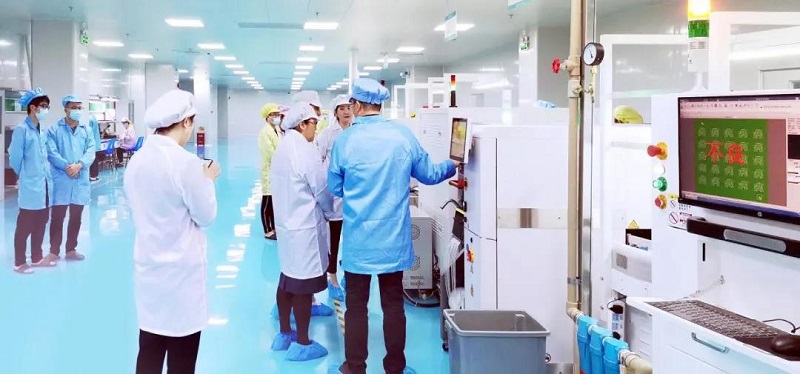 深圳擔保集團領導蒞臨指導工作,云里物里成績驕人備受肯定!
