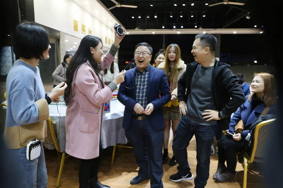 云里物里2019年年會盛典圓滿結束!